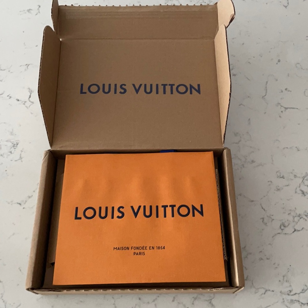 Louis Vuitton Mailer Box